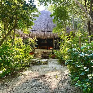 Glamping Bunga Lotus Tulum Pueblo